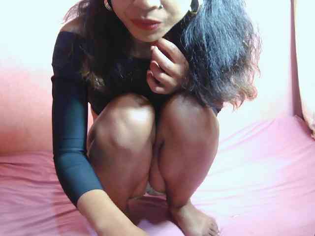 Roxanne03