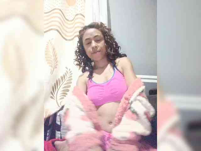 Reinewallashy3 webcam