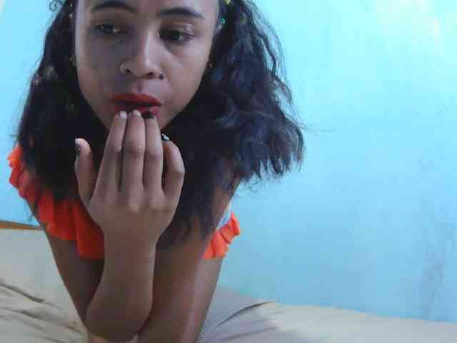 Reinewallashy3 webcam