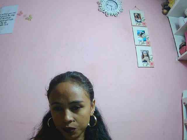 Roxanne03