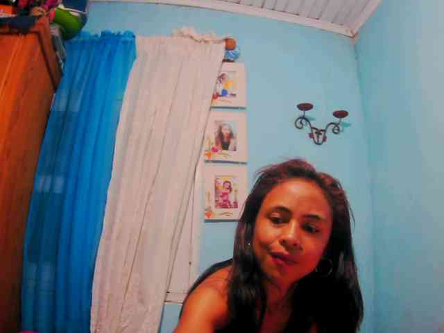 Reinewallashy3 webcam