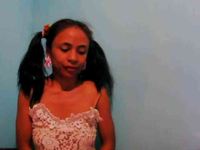 Reinewallashy3 webcam