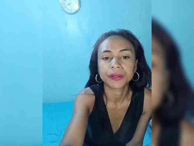 Reinewallashy3 webcam