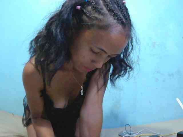 Reinewallashy3 webcam