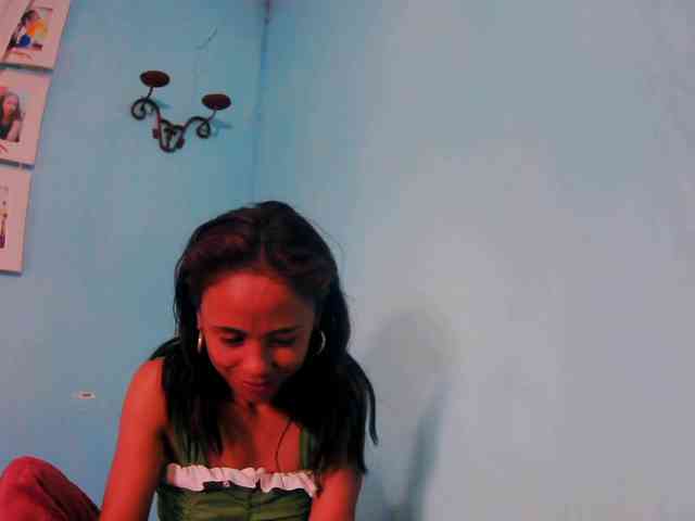 Reinewallashy3 webcam