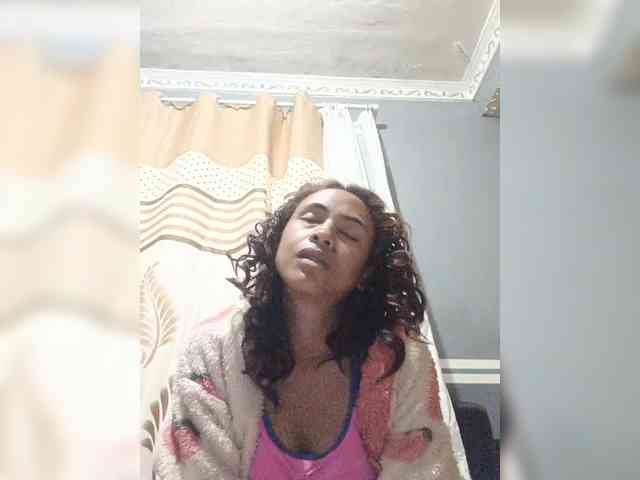 Reinewallashy3 webcam