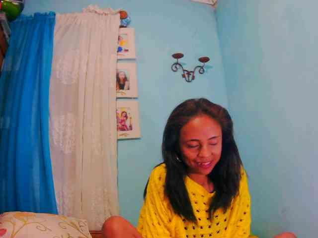 Reinewallashy3 webcam