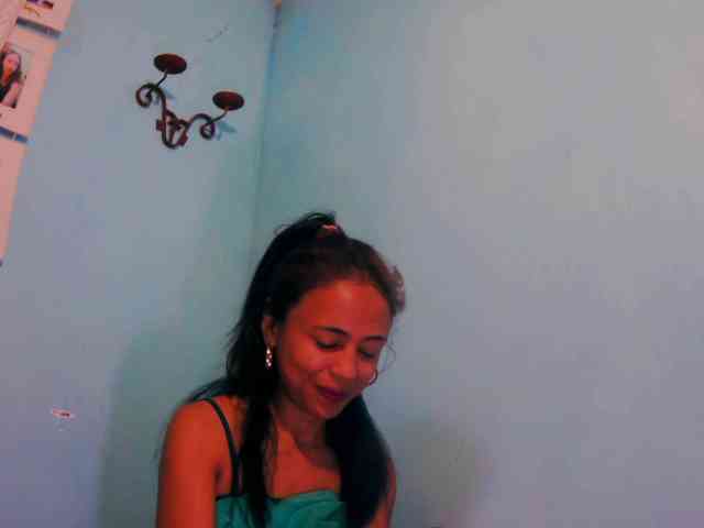 Reinewallashy3 webcam