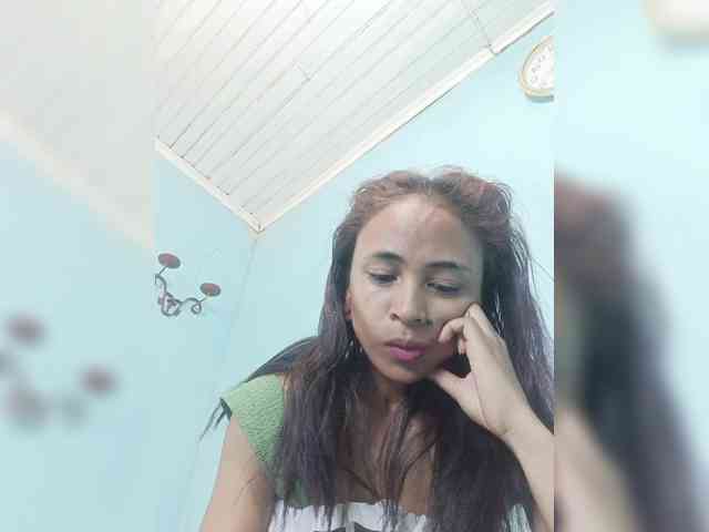 Reinewallashy3 webcam