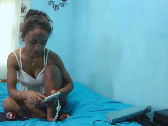 Reinewallashy3 webcam