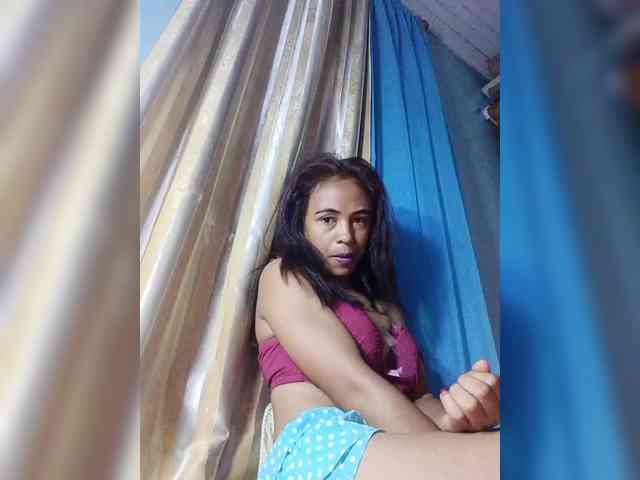 Reinewallashy3 webcam