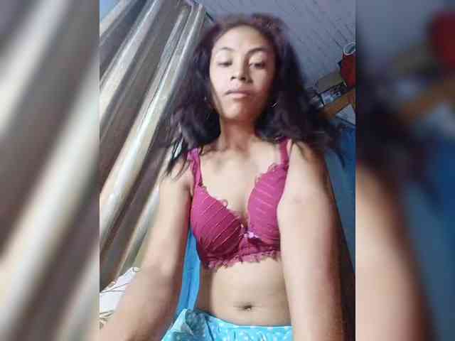 Reinewallashy3 webcam