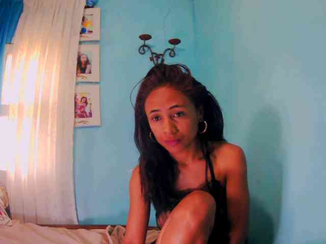 Reinewallashy3 webcam