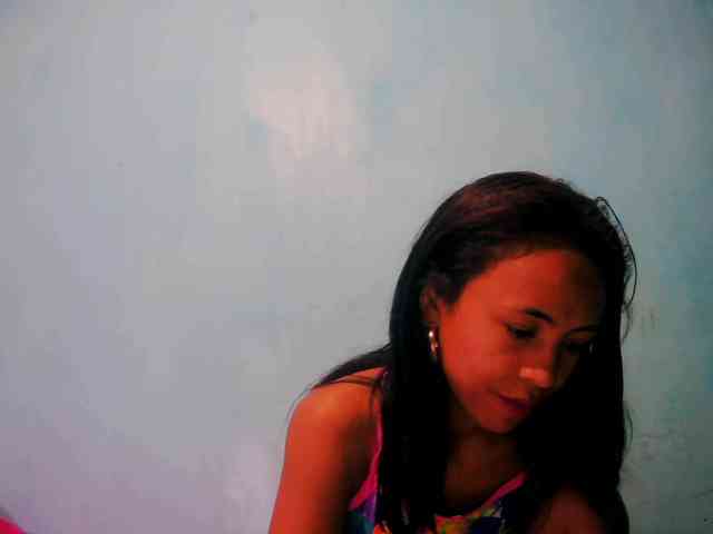 Reinewallashy3 webcam