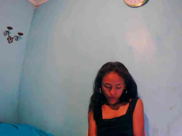 Reinewallashy3 webcam