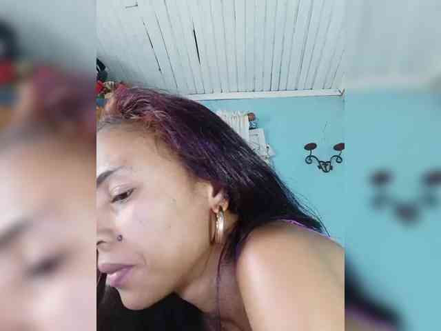 Reinewallashy3 webcam