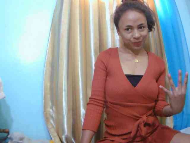 Reinewallashy3 webcam