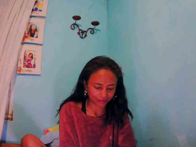 Reinewallashy3 webcam