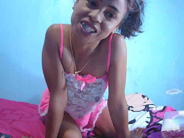 Reinewallashy3 webcam