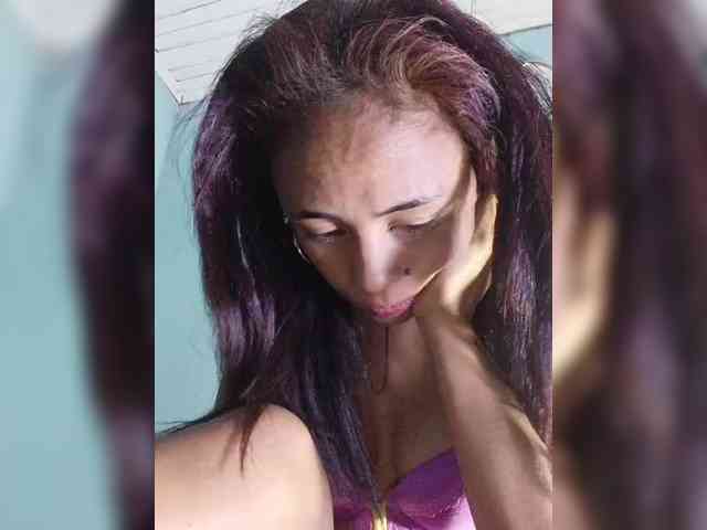 Reinewallashy3 webcam