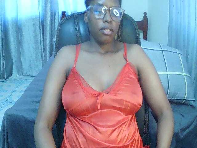 Seductivgigi —  Welcome to my room. Thank you to all my tippers.  Tips in public chat please.  Pvt open. Before private, pm