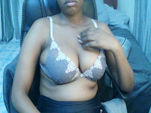 Seductivgigi's BongaCams show and profile