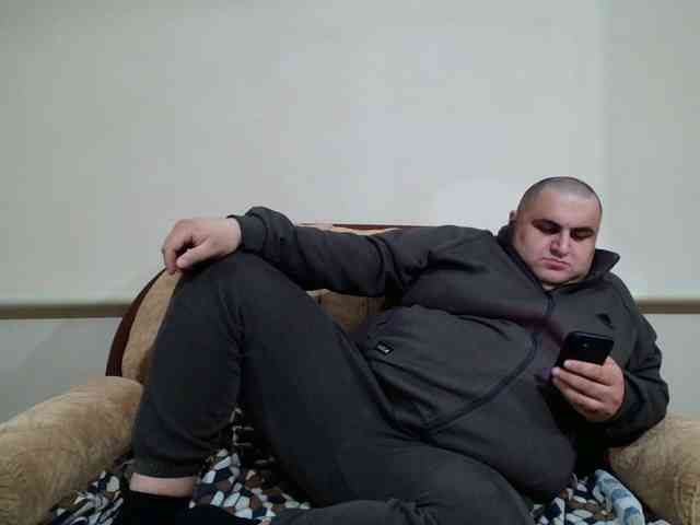 boy123023 Live Webcam on BongaCams