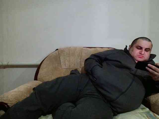 boy123023 Live Webcam on BongaCams