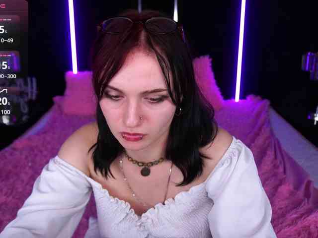 MeganBlackk webcam