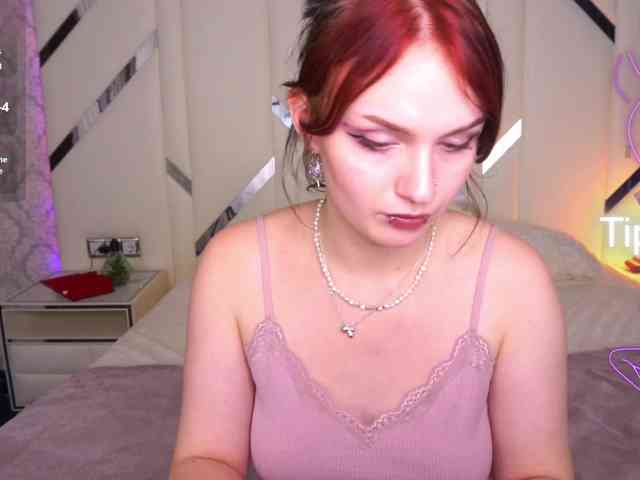 MeganMindless8 webcam