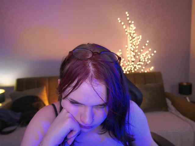 MeganBlackk webcam