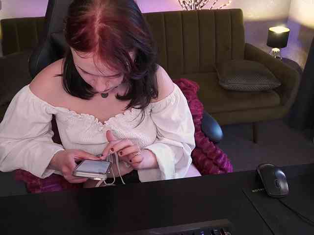 MeganBlackk webcam
