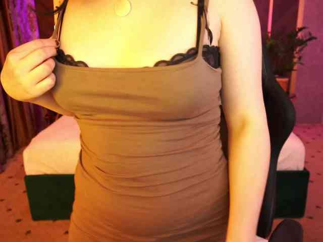 MeganMindless8 webcam