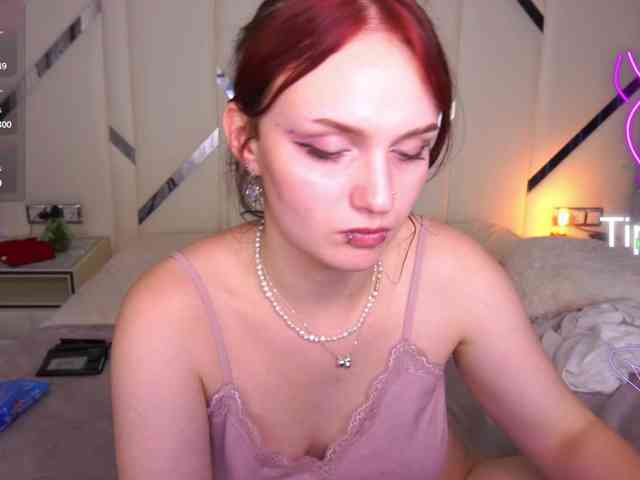 MeganMindless8 webcam
