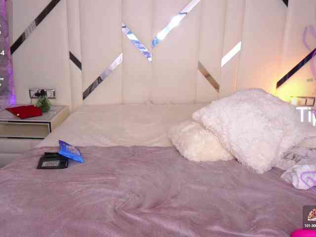 MeganMindless8 webcam
