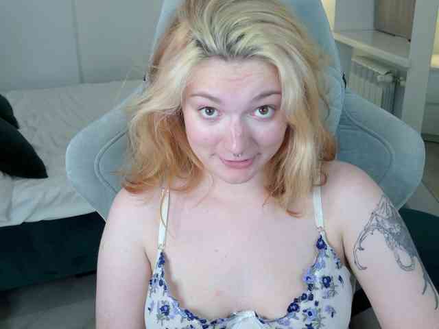 GingerLisa webcam