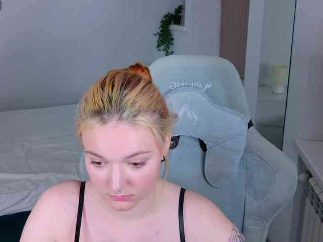 GingerLisa webcam