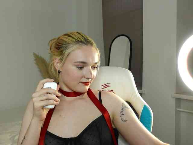 GingerLisa webcam