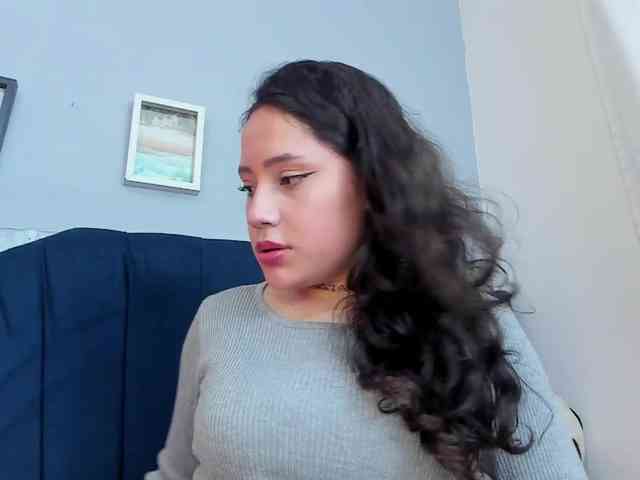 KittyCuteSweet webcam