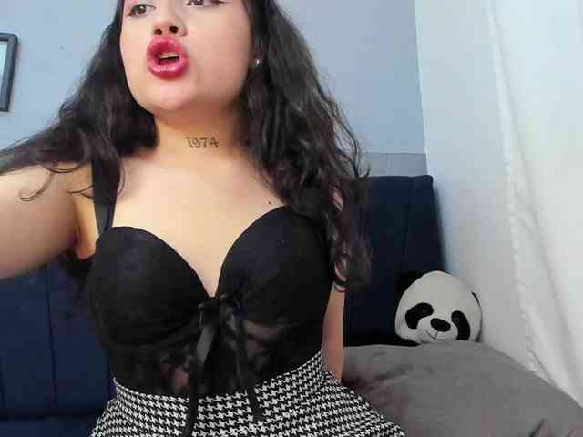 KittyCuteSweet webcam