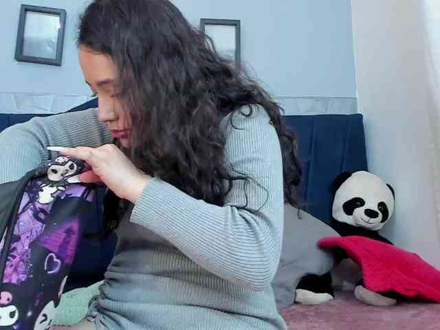 KittyCuteSweet webcam