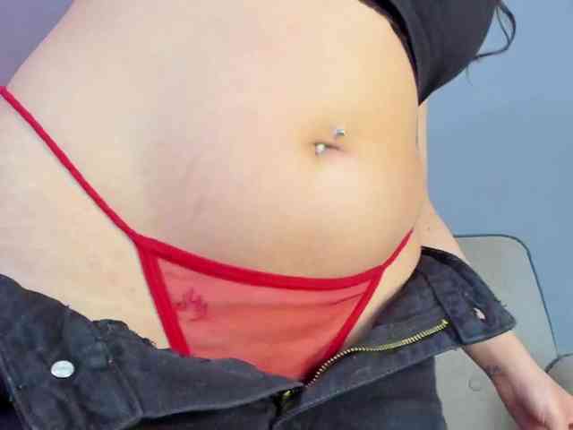 KittyCuteSweet webcam