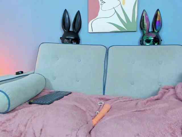 KittyCuteSweet webcam