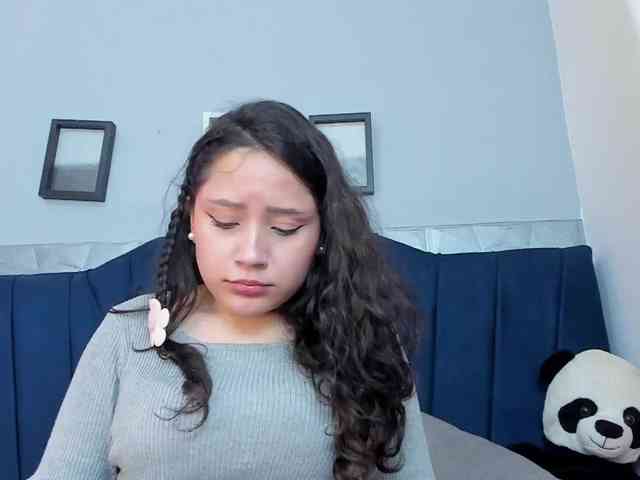 KittyCuteSweet webcam