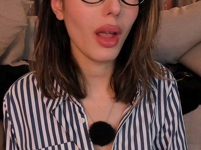 ShyCollegeBB's BongaCams show and profile