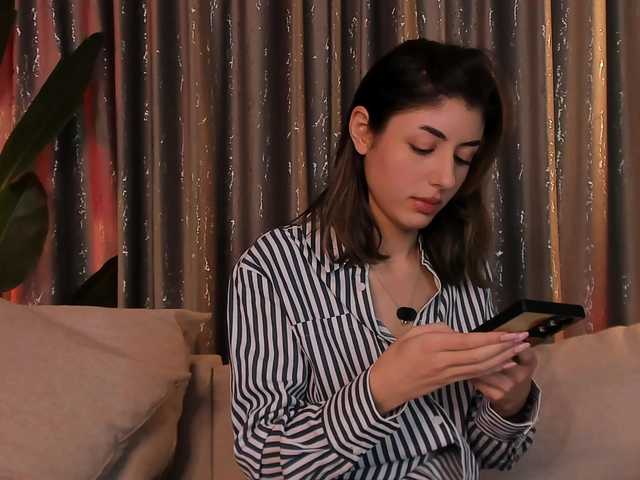 ShyCollegeBB's BongaCams show and profile