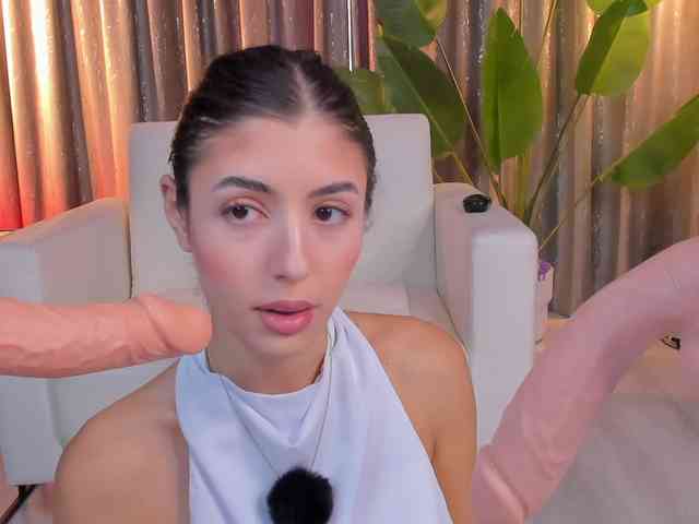 ShyCollegeBB webcam