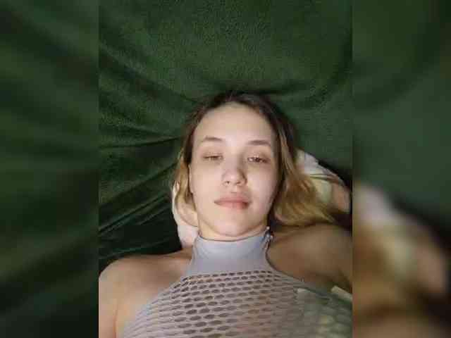 EmiLovMur Live Webcam on BongaCams