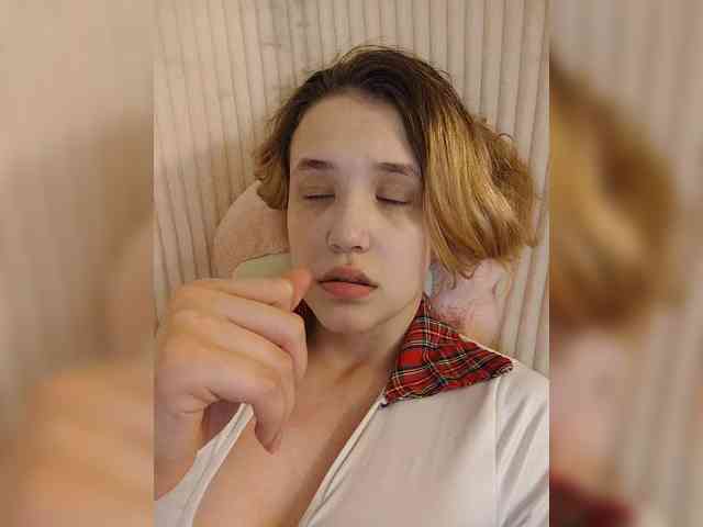 EmiLovMur Live Webcam on BongaCams EmiLovMur Live Webcam on BongaCams