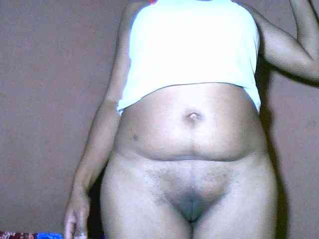 Nirinah2710 webcam